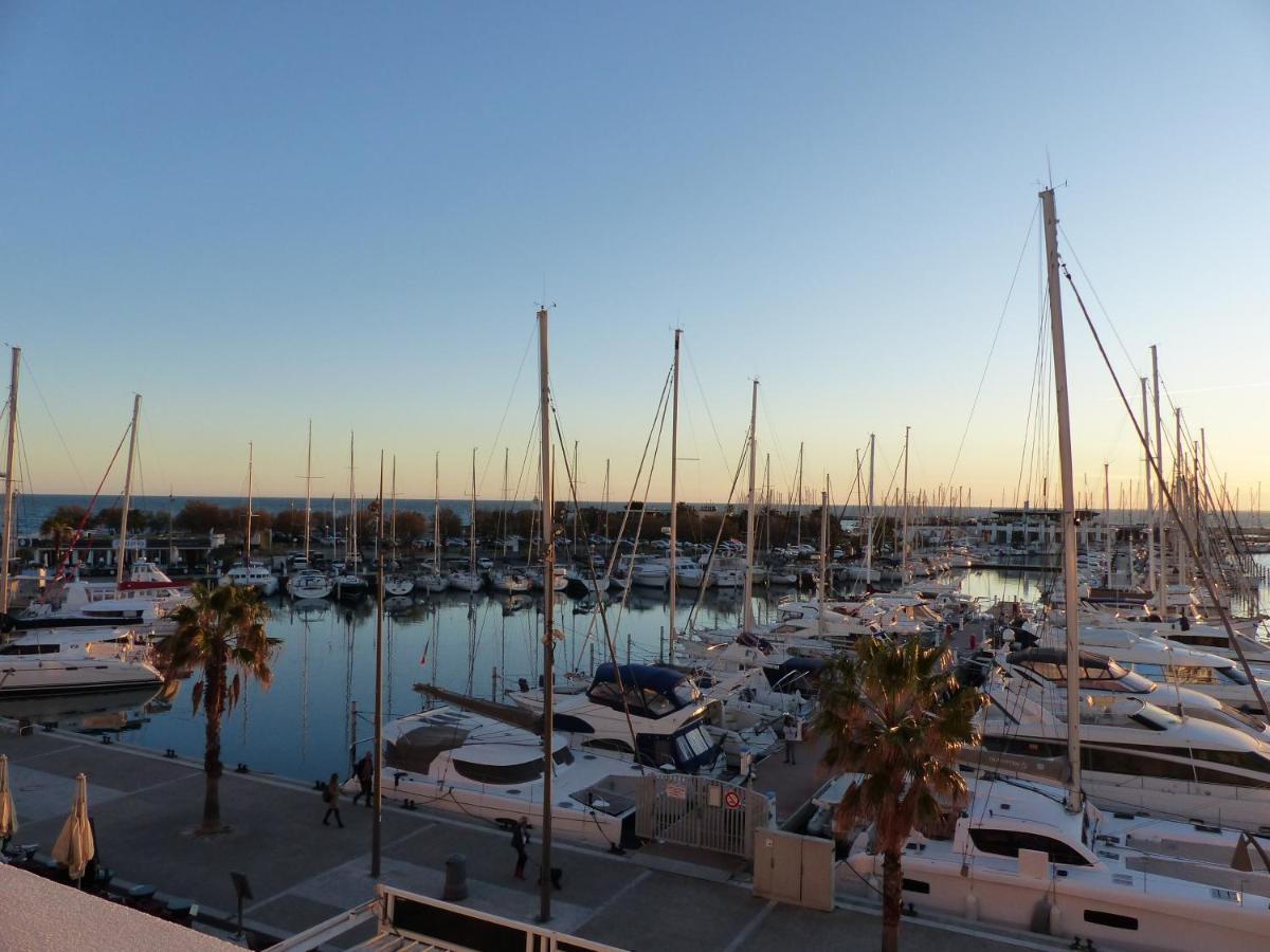Classe 3 Etoiles - Magnifique Vue Sur Le Port - Wifi Et Clim La Grande-Motte Exterior foto